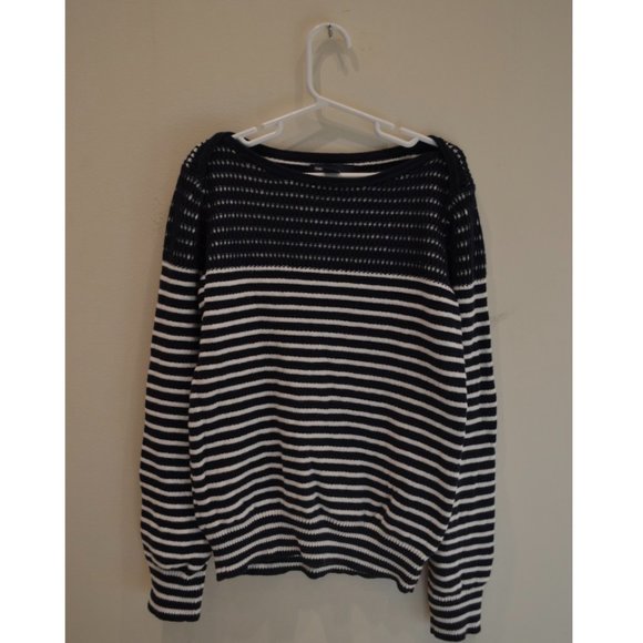 GapKids Girls (XL) Black and White Striped Sweater - Picture 1 of 3